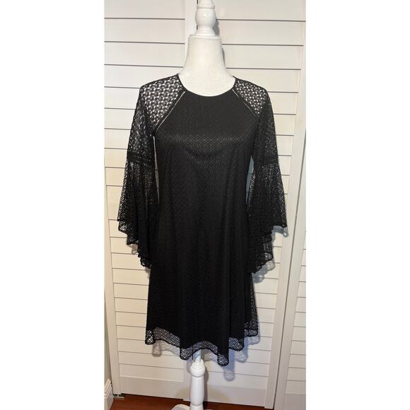 Cece Lace Bell Sleeve Dress - Picture 1 of 8